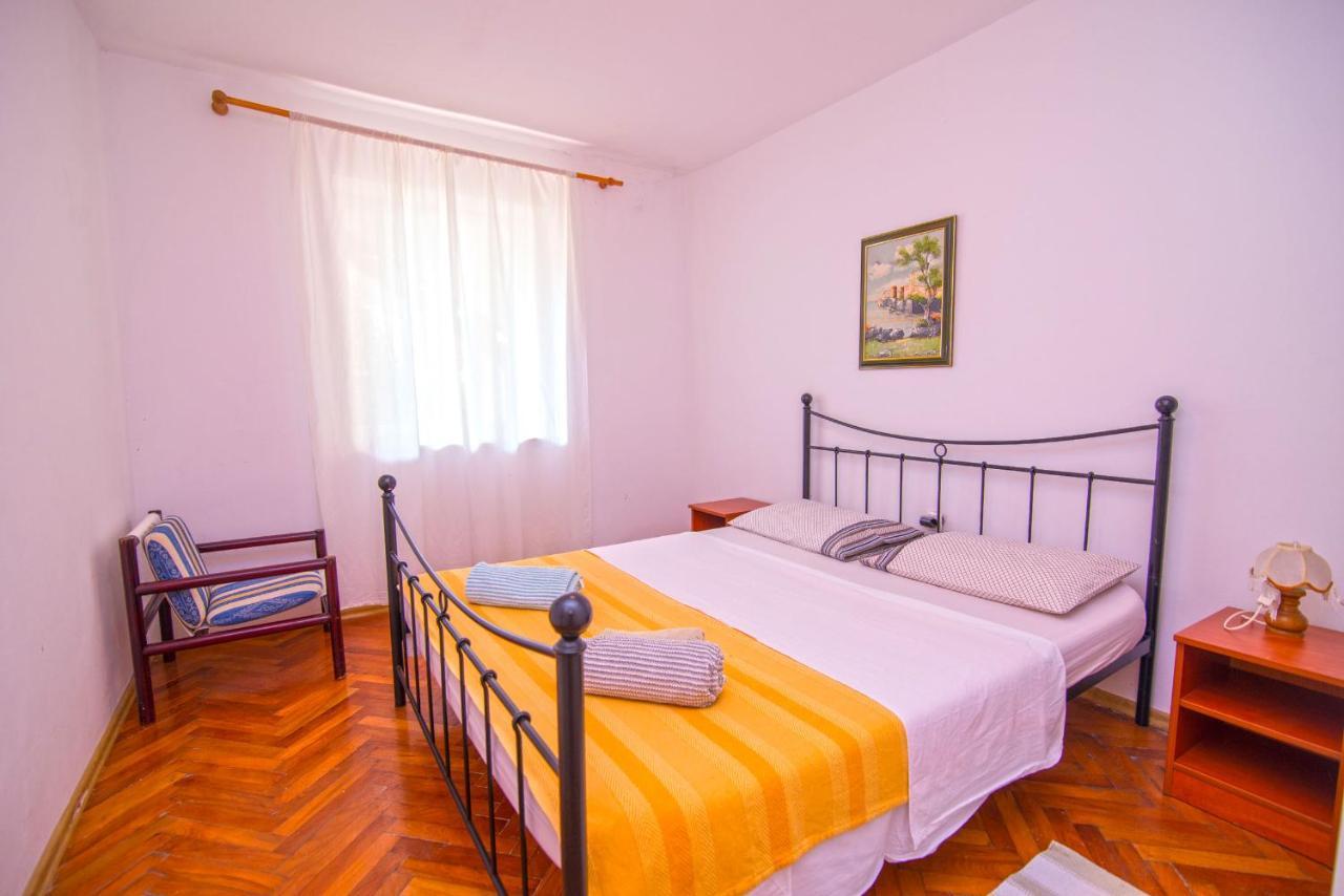 Nena Apartment Mali Losinj Exterior photo
