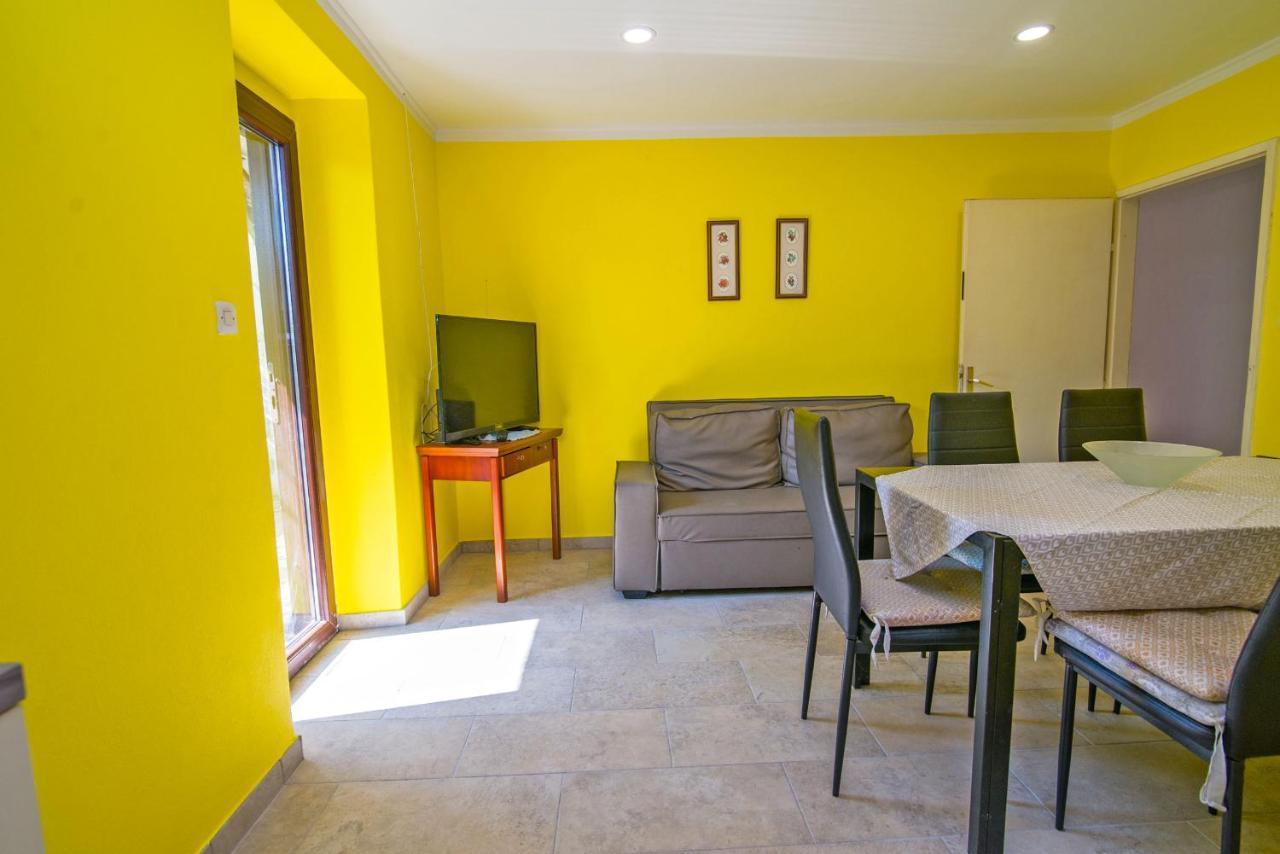 Nena Apartment Mali Losinj Exterior photo