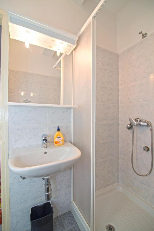 Nena Apartment Mali Losinj Exterior photo